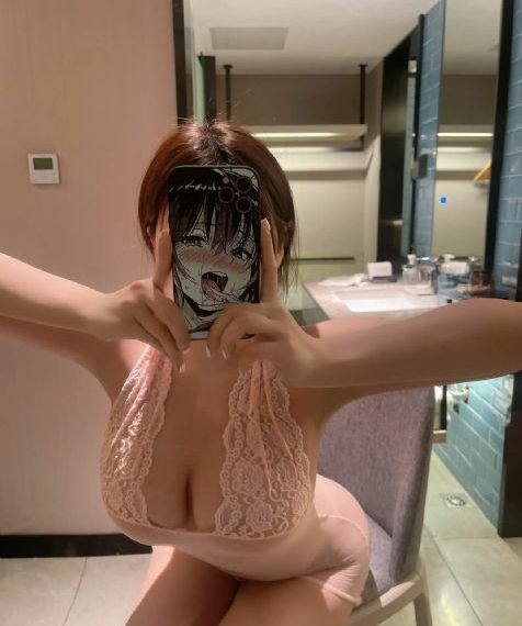 小姨子的姐妹情谊